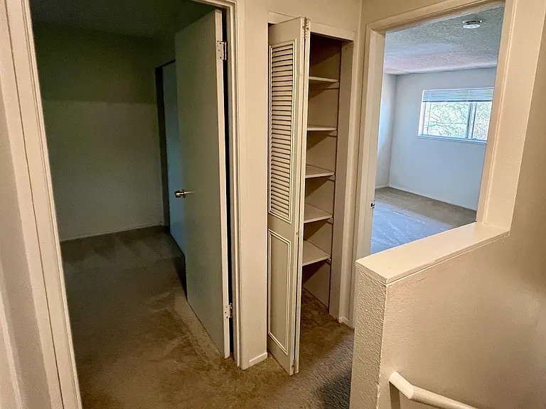 1824 SE Ash St #1824 — Photo 7