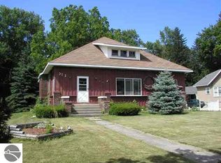 315 Orchard St, Standish, MI 48658