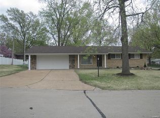4226 Aqua Ridge Dr, Saint Louis, MO 63129