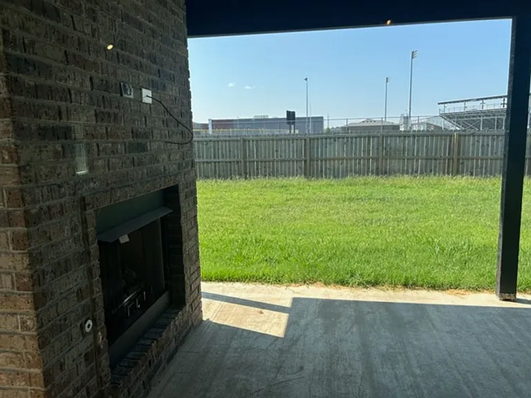 1141 Red Maple St — Photo 25