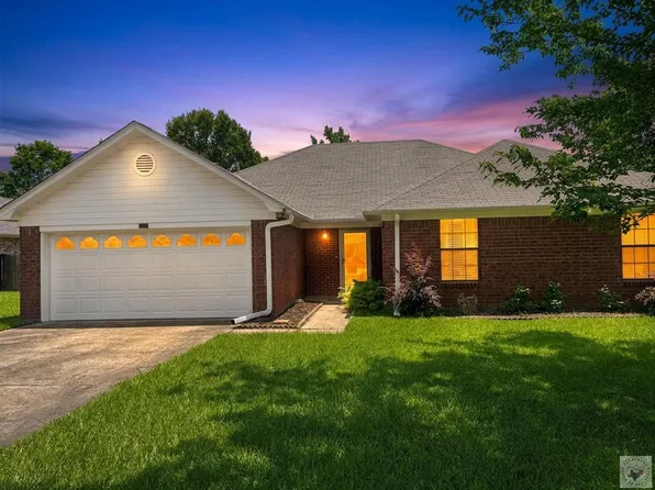 5602 Cliffwood Dr, Texarkana, AR 71854