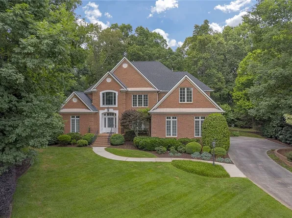 203 Stonebrook Farm Way, Greenville, SC 29615
