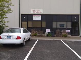 2 Sand Cut Rd SUITE 6, Brookfield, CT 06804