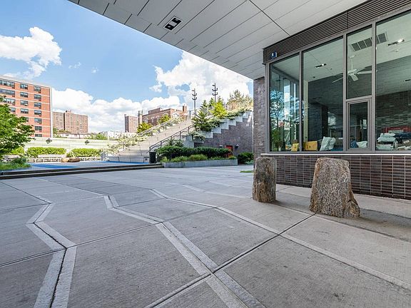 5th image of 700 Brook Ave APT 2E