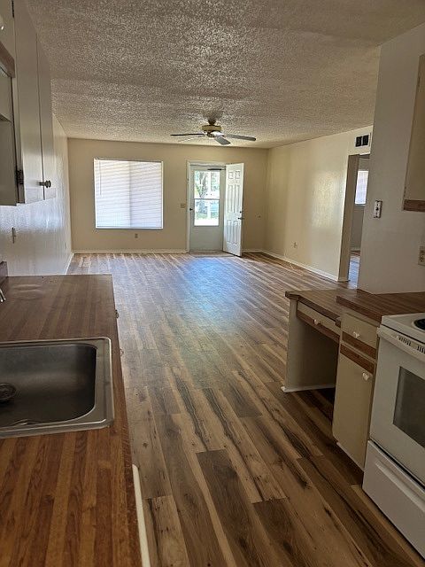 Kitchen-Living_07102025