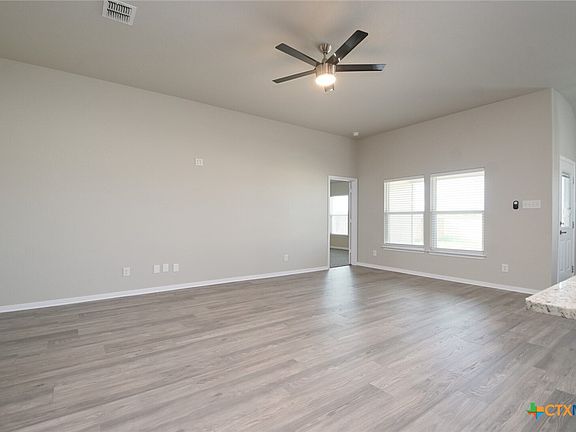 5th image of 12834 Cedarcreek Trl