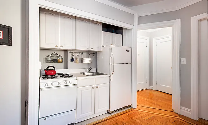 Rented by Corcoran | media 8