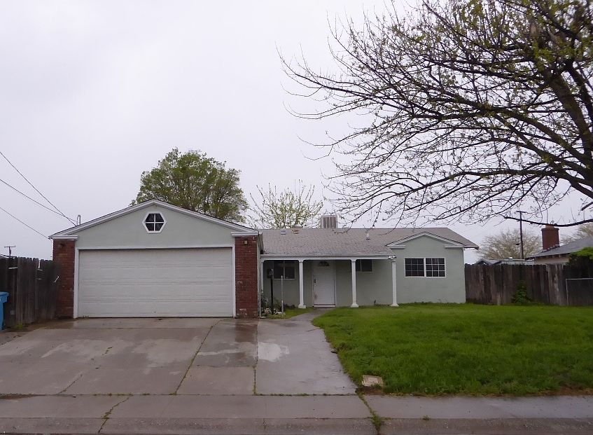 1st image of 2214 Jean Dr