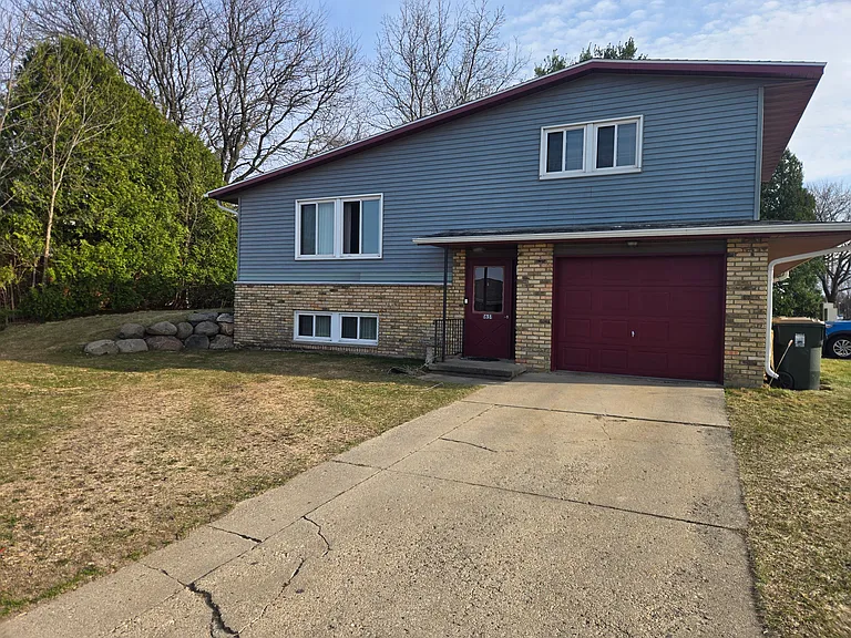 1651 Sunfield St #1651 — Photo 1