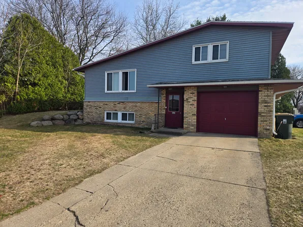 1651 Sunfield St #1651, Sun Prairie, WI 53590