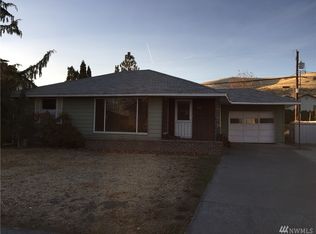 1417 C St SW, Ephrata, WA 98823