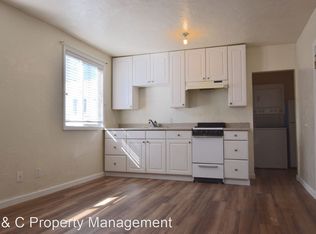 476 Cortes St APT D, Monterey, CA 93940