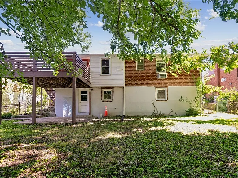 13012 Georgia Ave — Photo 12