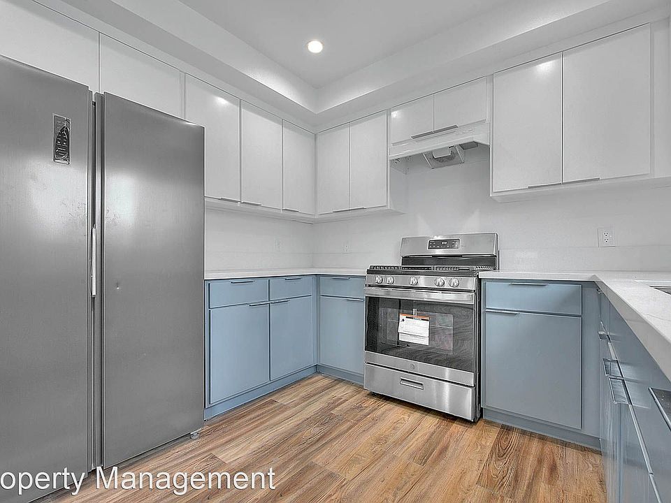 1st image of 9511-9513 Baring Cross Ave #1/2