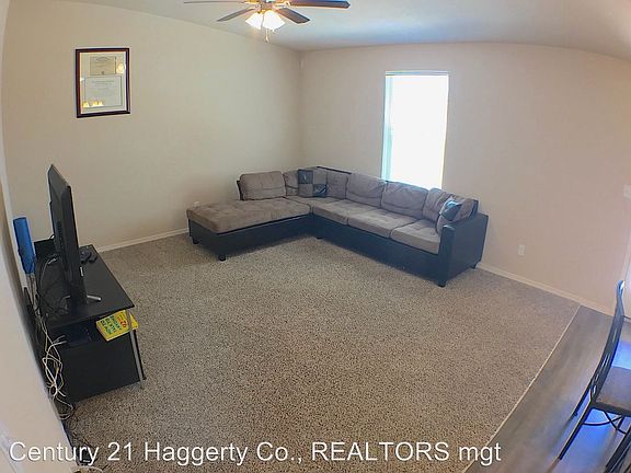 3rd image of 7020 Faxon Dr