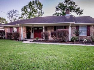 845 Wisteria Dr, Beaumont, TX 77706