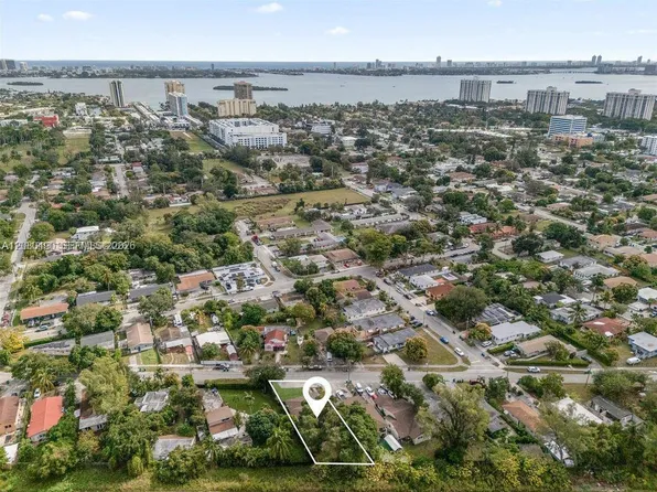 11330 Peachtree Dr, Miami, FL 33161
