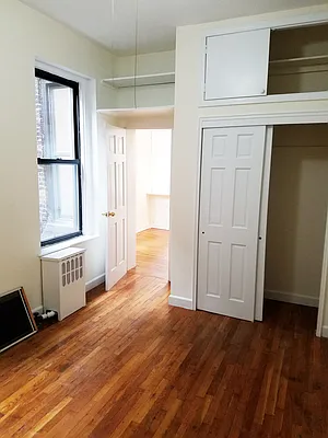 Rented by Triplemint | media 27