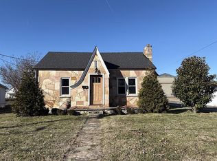 1221 Nutwood St, Bowling Green, KY 42104