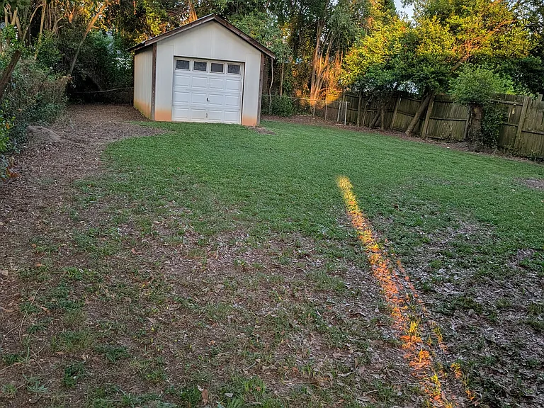 918 Holden St — Photo 16