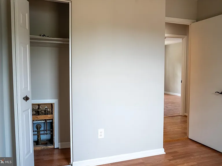 3970 Bradwater St — Photo 27