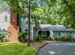 1606 Mountain Top Rd, Bridgewater, NJ 08807