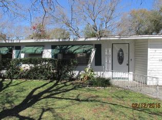 9 Lamplight Ln, Winter Haven, FL 33884