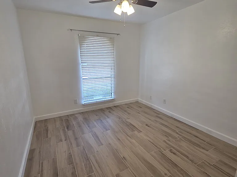 10218 White Elm Rd — Photo 11