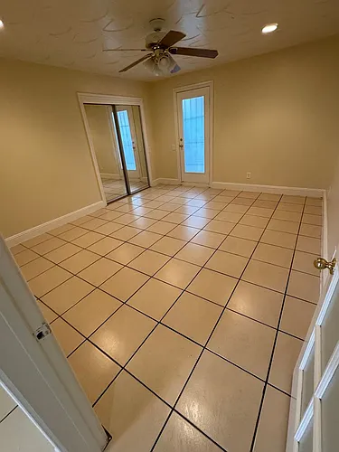 Floor plan 558 S. Highland Dr.