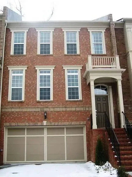 Building Photo - 30 Arbor Way Dr #1