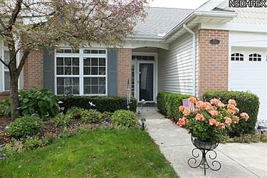 1st image of 271 Rosebury Ct #21