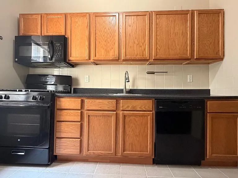 6051 Boulevard E #3F — Photo 5