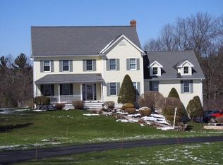 29 Brush Hill Rd, Merrimac, MA 01860