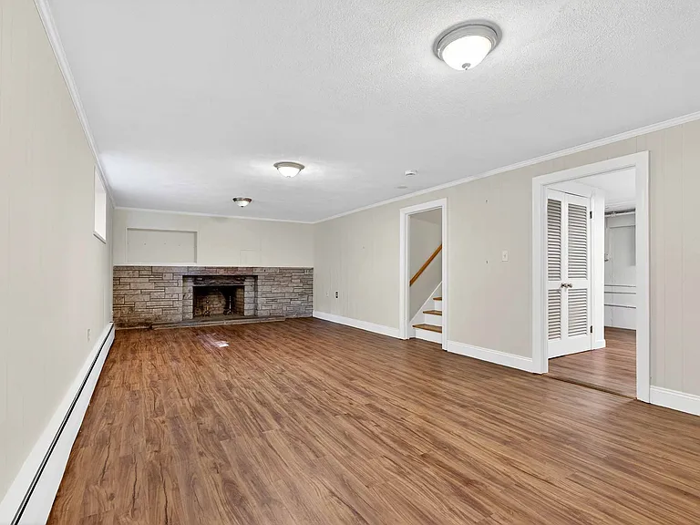 30 Fairbanks Rd — Photo 23