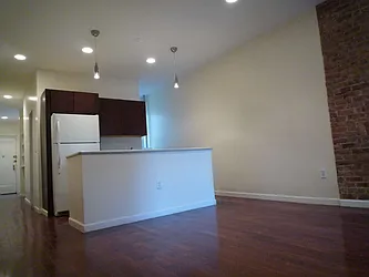 Rented by Urban Ambiance