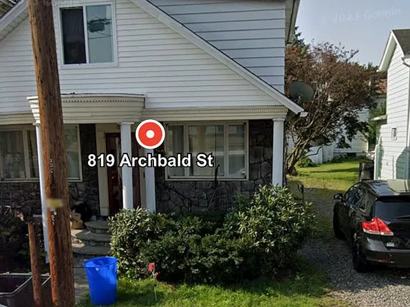 819 Archbald St, Scranton, PA 18504