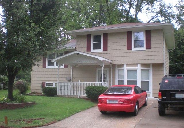 1st image of 1201 Brown Dr