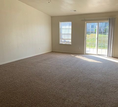 3rd image of 20905 Hartsburg Ln