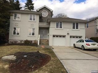 89 Irving Ave, Englewood Cliffs, NJ 07632