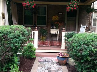 1667 Memorial Dr, Pittsburgh, PA 15216