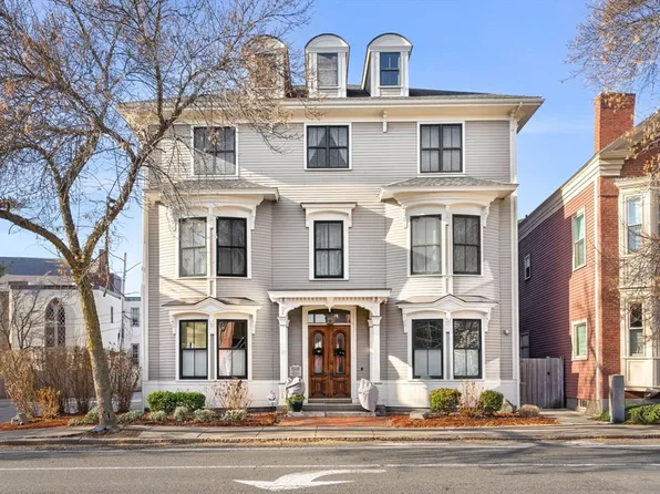 17 North St Unit 5, Salem, MA 01970