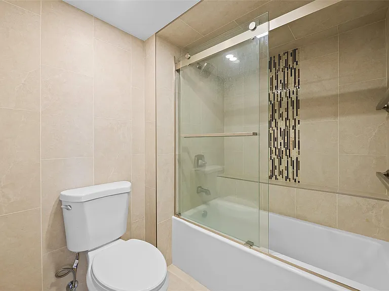 3900 Galt Ocean Dr #309 — Photo 16
