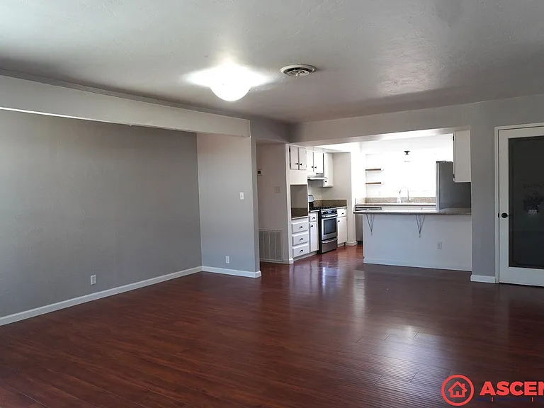 4412 San Miguel Way — Photo 7