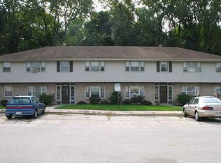 7195 Euston St APT 2, Greendale, WI 53129