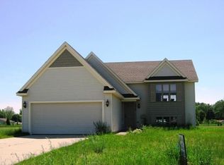 12813 Goldenrod Ct, Wayland, MI