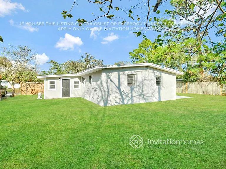 7444 Sandhurst Rd S — Photo 23