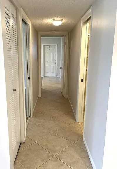 1202 S Drive Cir #A — Photo 16