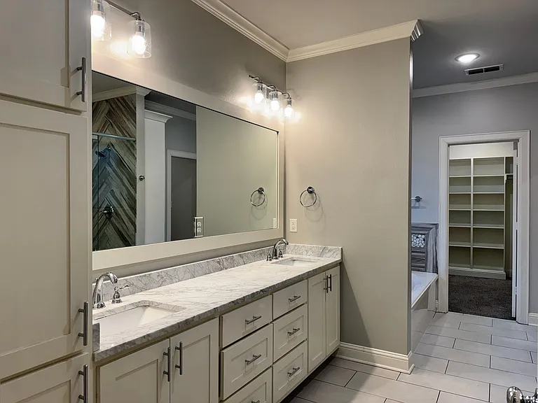 7315 Rolling Acres Pl — Photo 15