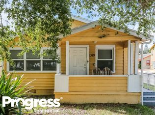 1319 Lucerne Ave, Lake Worth, FL 33460