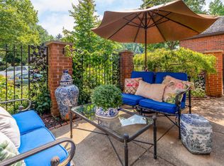 1300 Fountaine Dr #B5-L, Columbus, OH 43221